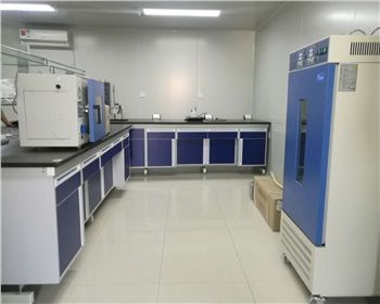 給客戶進(jìn)行全套實(shí)驗(yàn)室設(shè)備配備（二）
